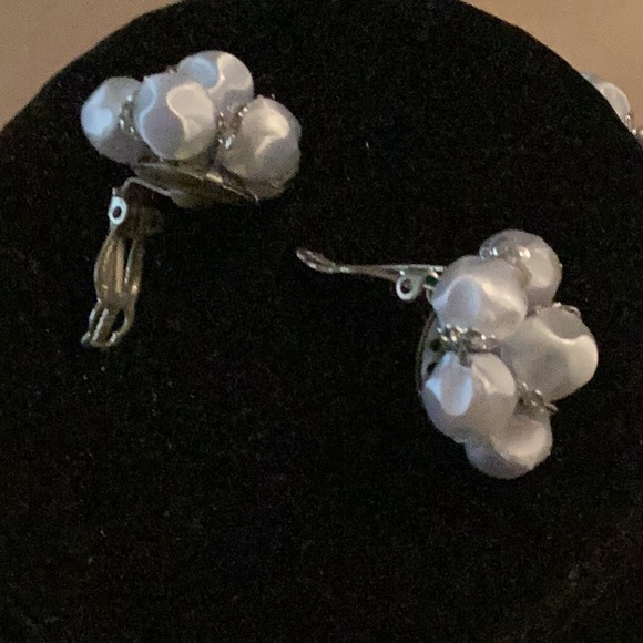 Vintage Jewelry set - Picture 2 of 3